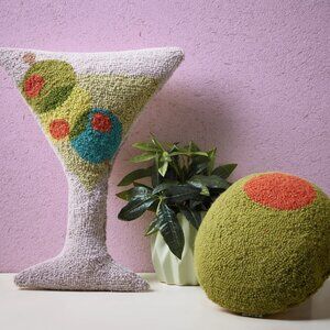 Olive Throw Pillow | 10' x 10'